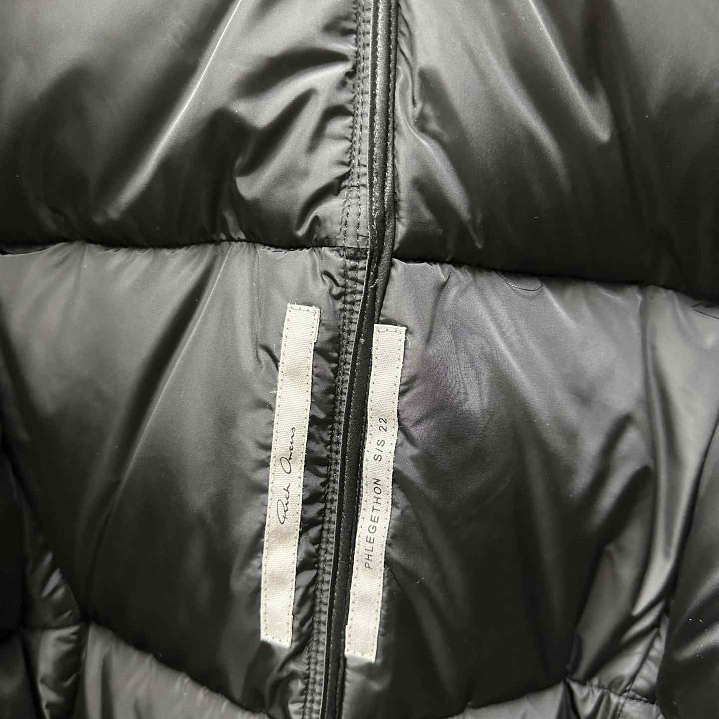 Rick Owens Down Jacket With Zipper - FashionPlug
