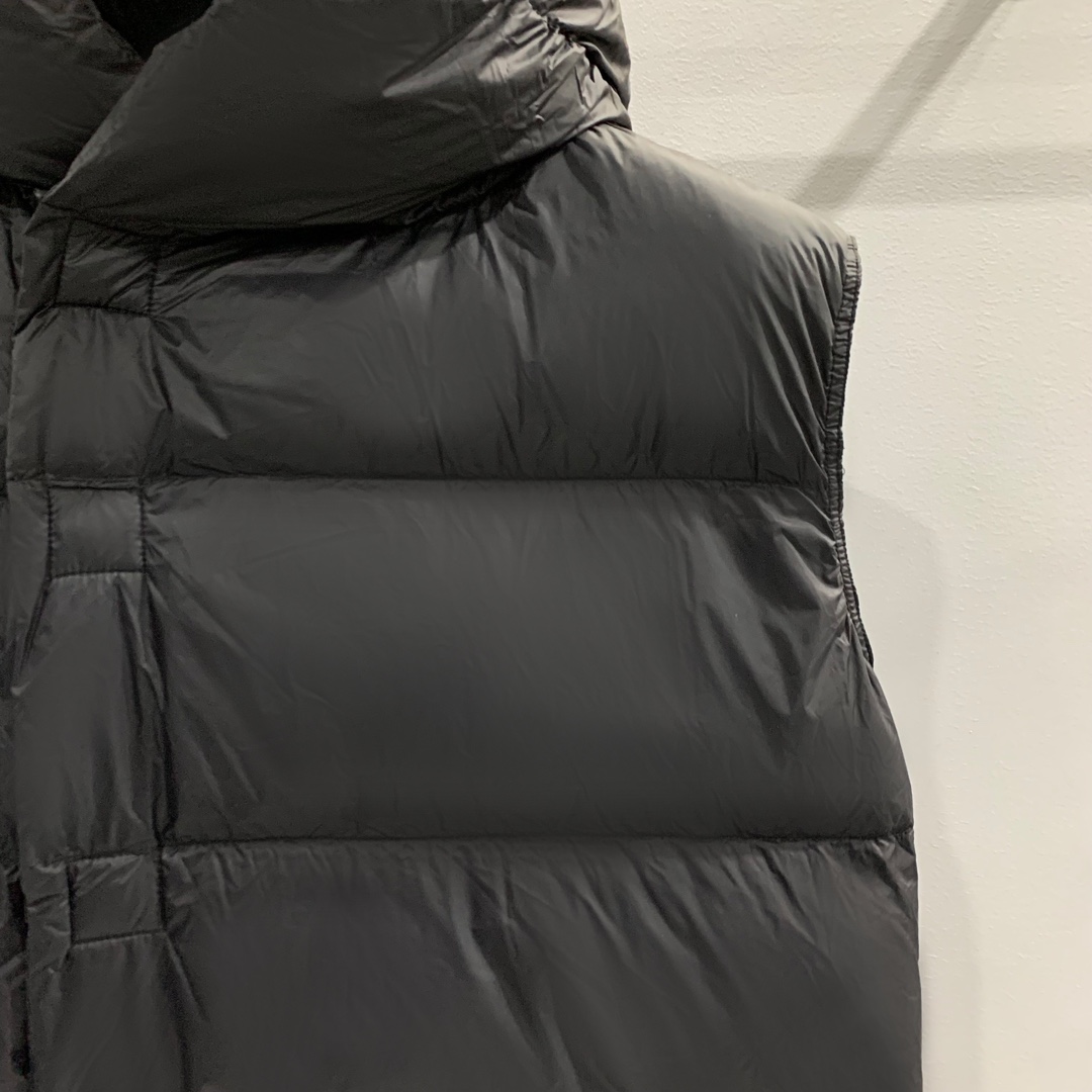 Rick Owens Black Padded Down Vest - FashionPlug