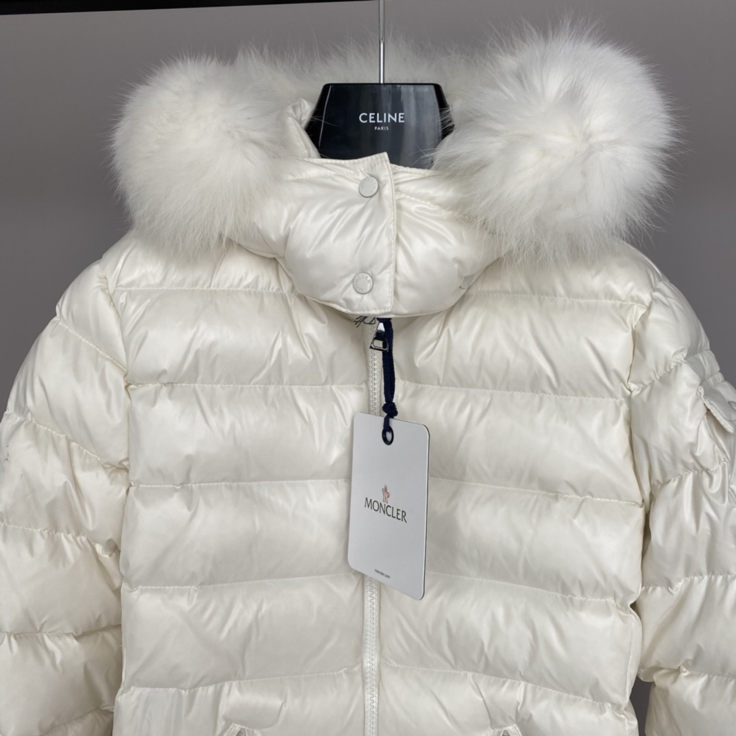 Moncler Badyf Short Down Jacket - FashionPlug