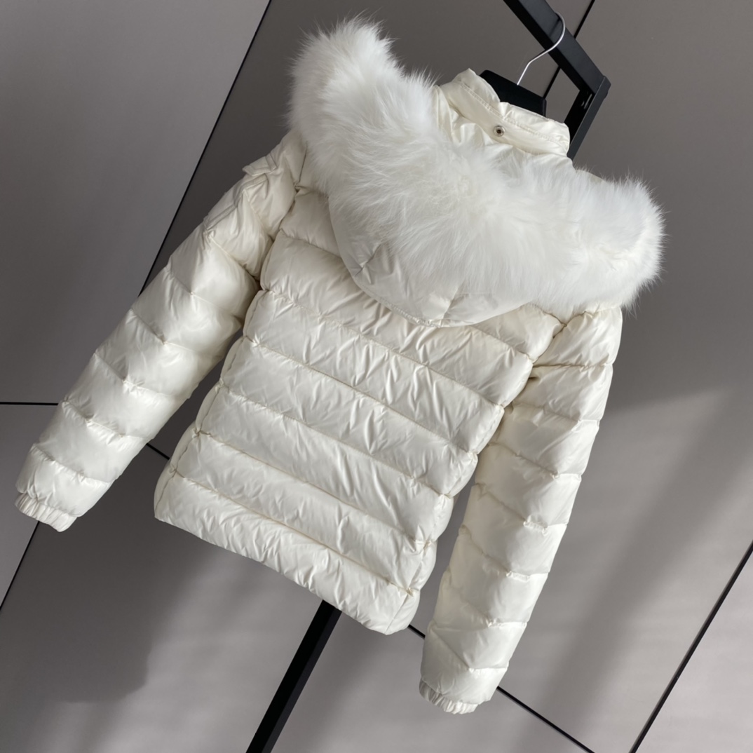 Moncler Badyf Short Down Jacket - FashionPlug