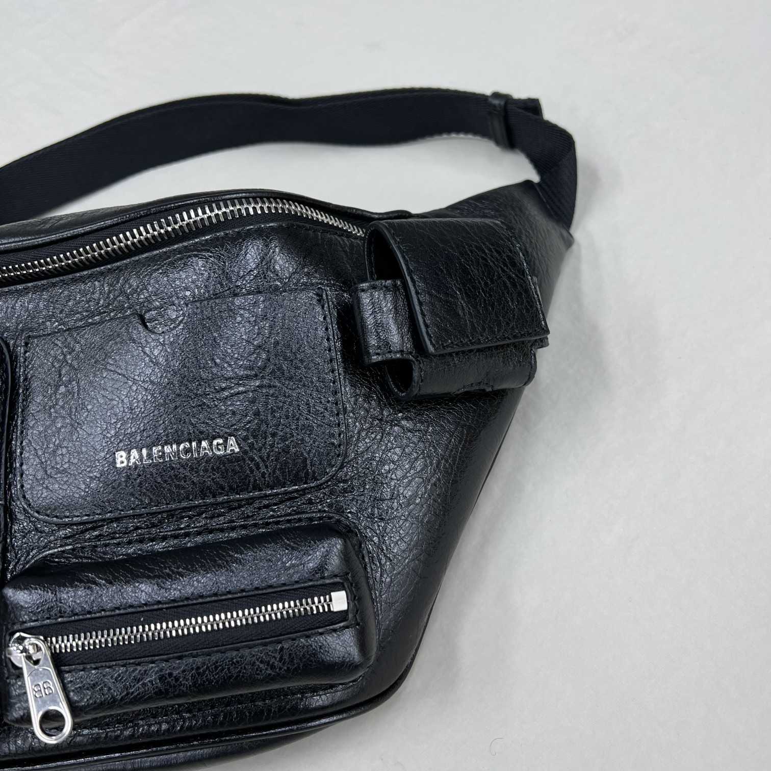 Balenciaga Superbusy Beltpack In Black - FashionPlug