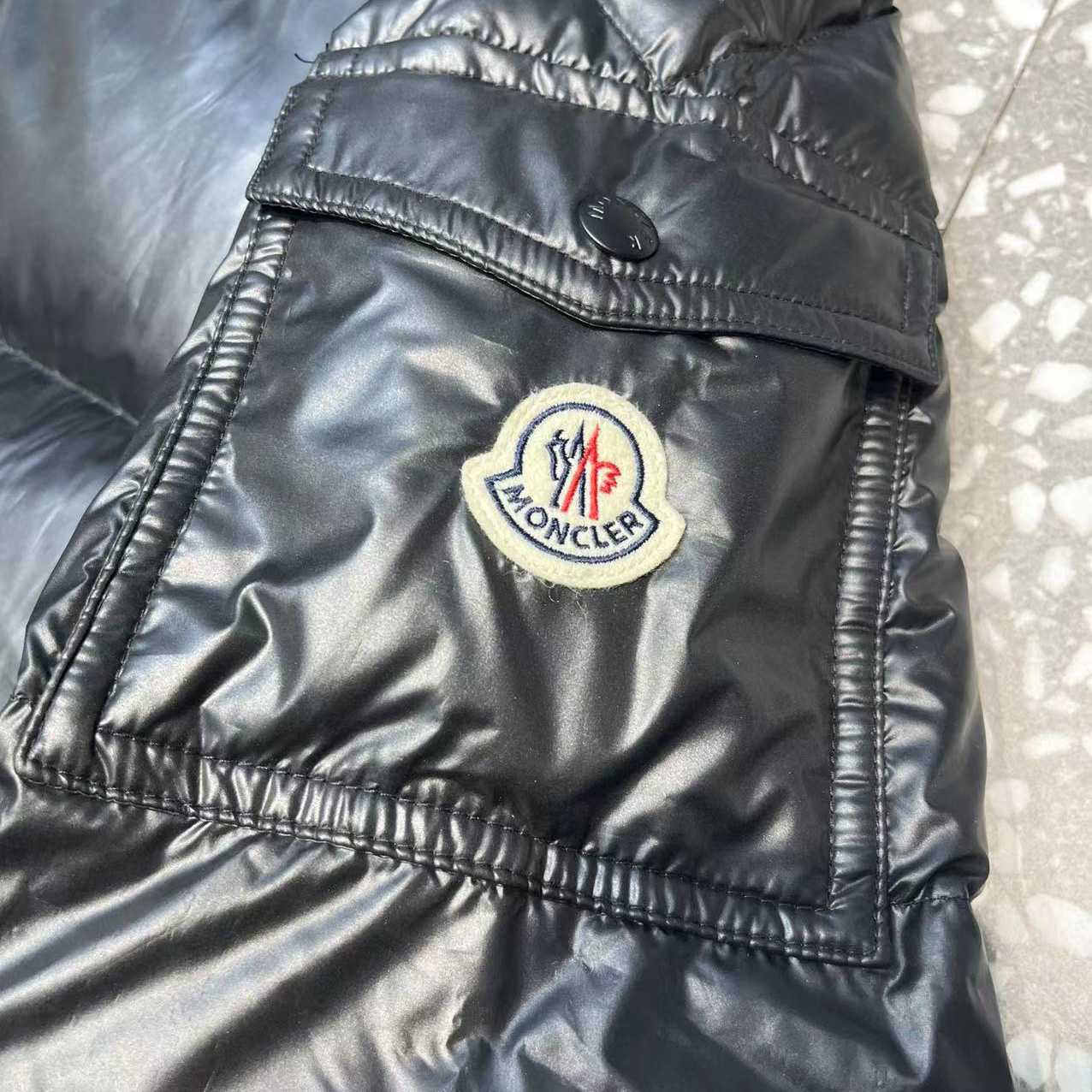 Moncler Feather-down Hooded Puffer Jacket - FashionPlug