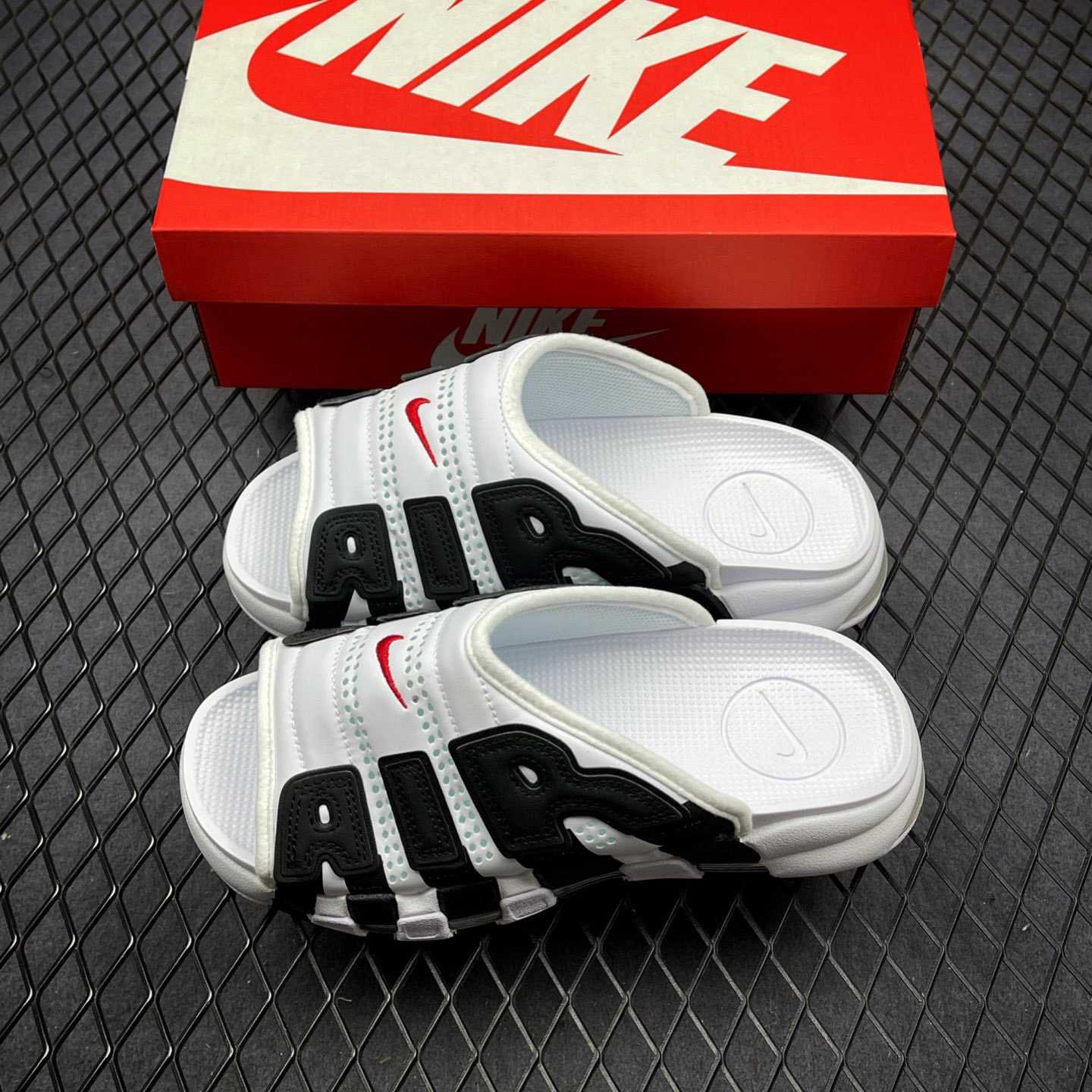Nike Air More Uptempo Slide   FN3437-160  - FashionPlug