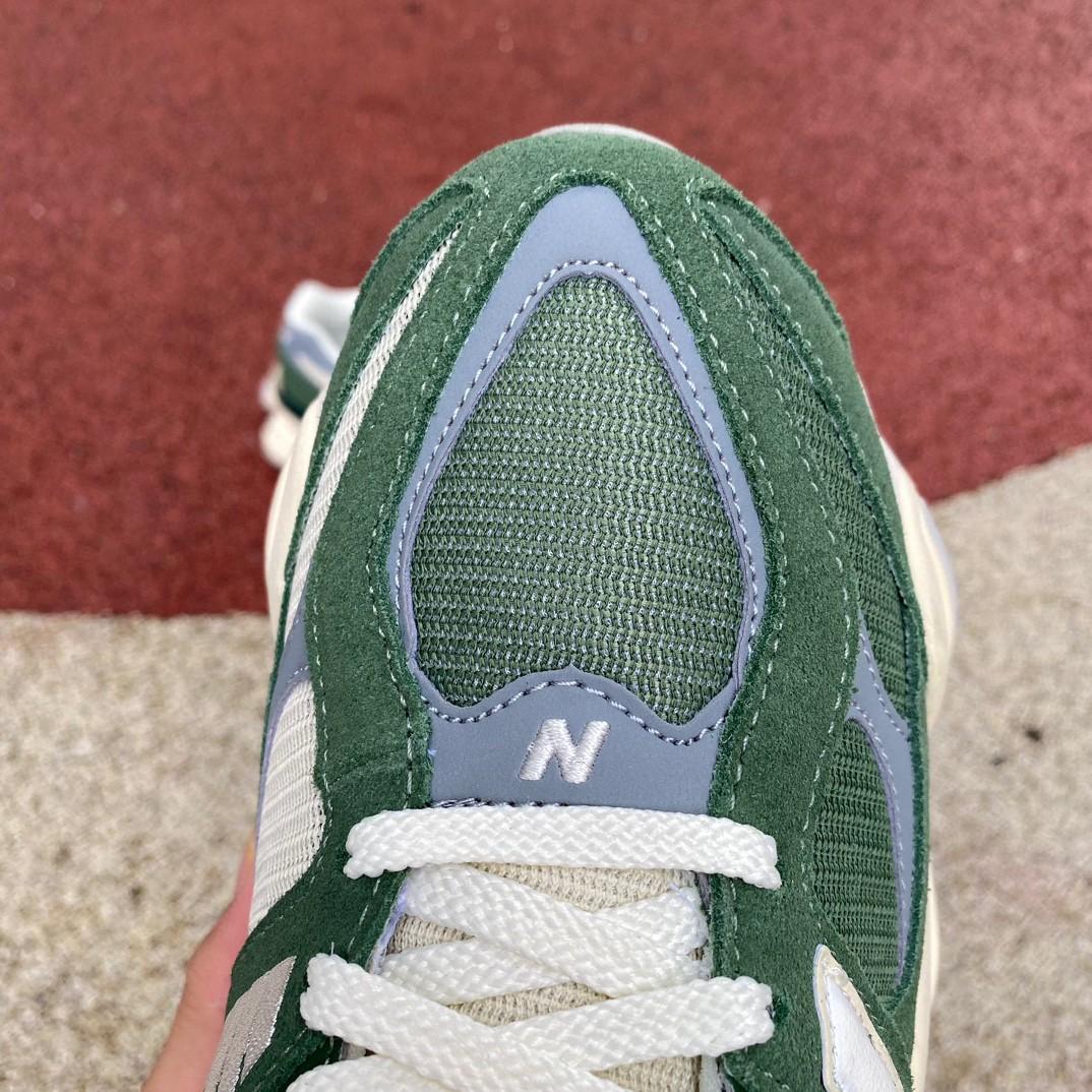 Joe Freshgoods x New Balance NB9060 Sneakers      U9060VNG - FashionPlug
