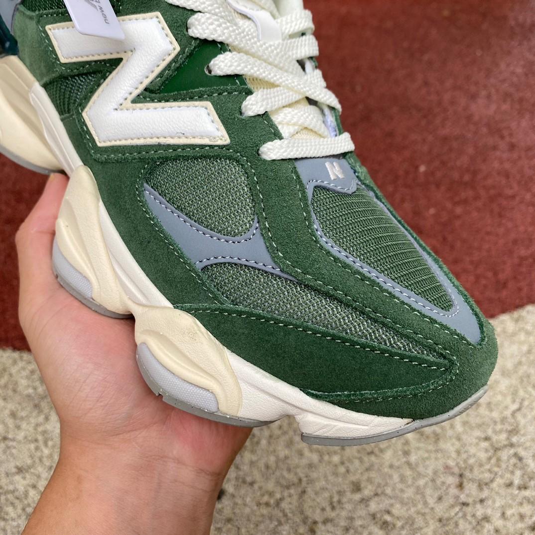 Joe Freshgoods x New Balance NB9060 Sneakers      U9060VNG - FashionPlug