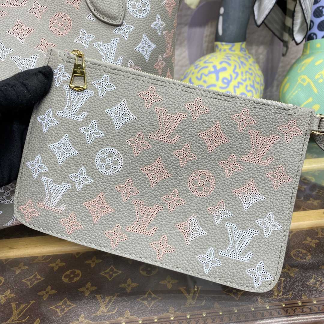 Louis Vuitton Blossom MM (30*27.5*16cm)  M23387 - FashionPlug