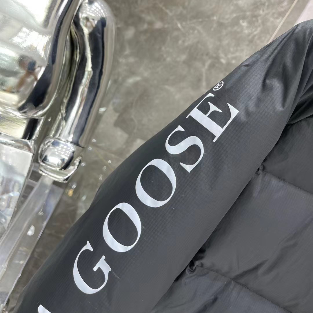Canada Goose Parkas Approach Jacket - FashionPlug