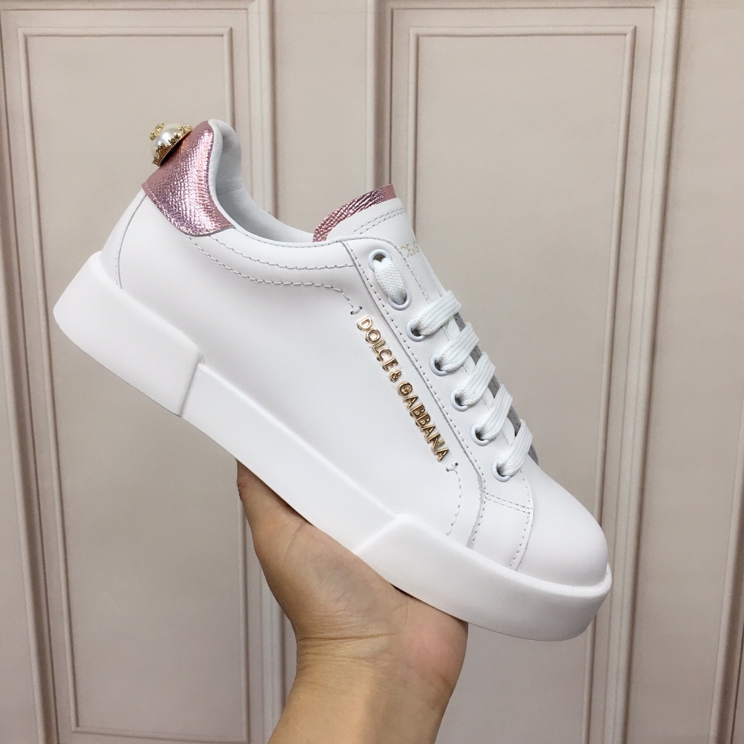 Dolce & Gabbana White Portofino Trainers With Pearl - FashionPlug