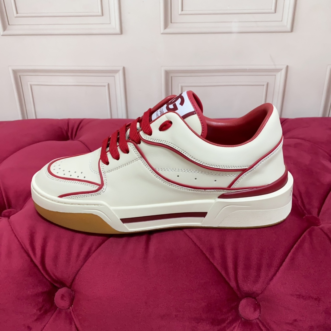 Dolce & Gabbana New Roma Sneakers - FashionPlug