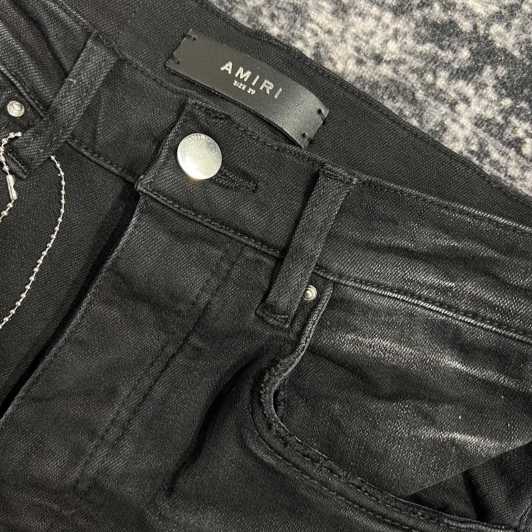 Amiri Slim Fit Jeans    642 - FashionPlug