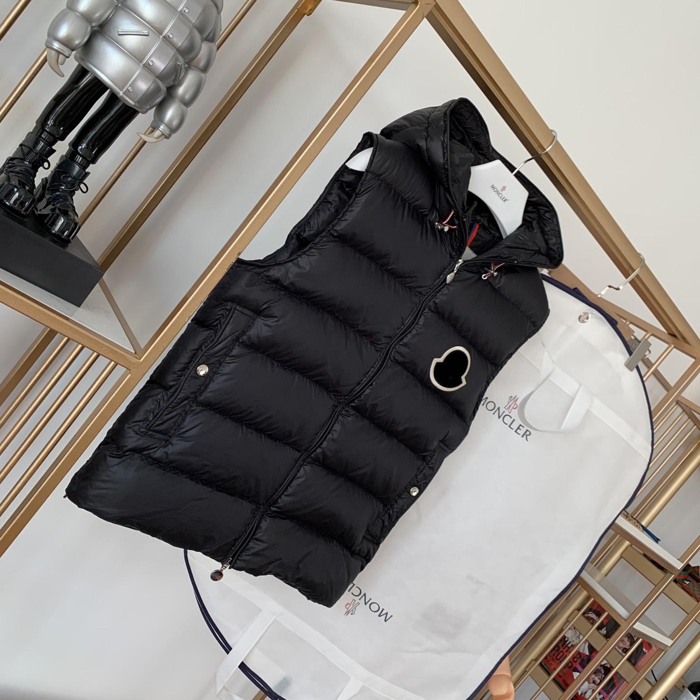 Moncler Black Vanoise Hooded Gilet - FashionPlug
