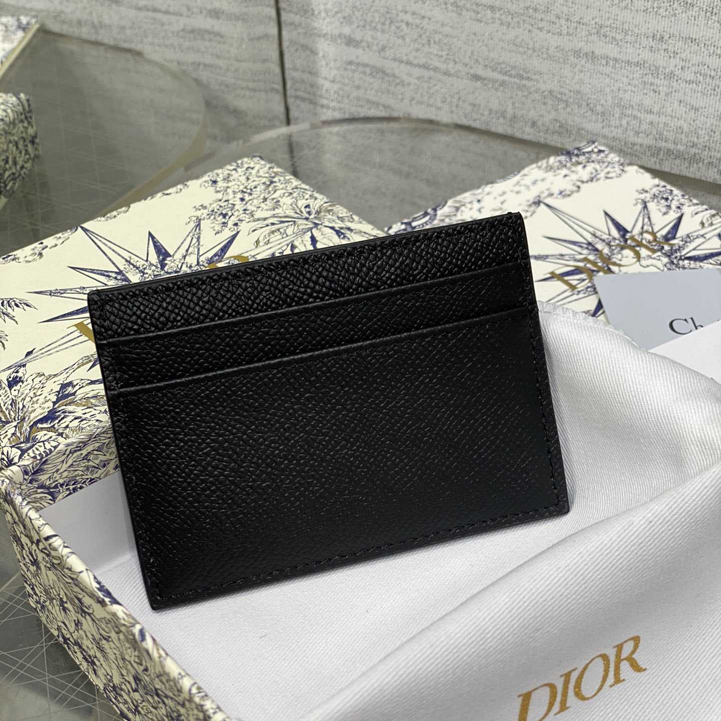 Dior 30 Montaigne Five-Slot Card Holder - FashionPlug