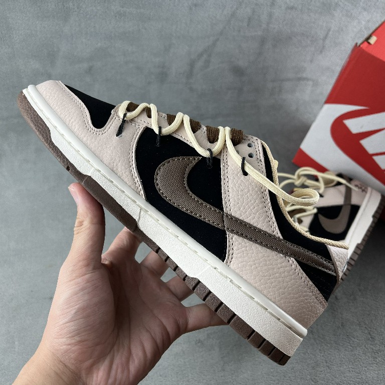 Nike Dunk Low  Sneaker    DR9704-200 - FashionPlug