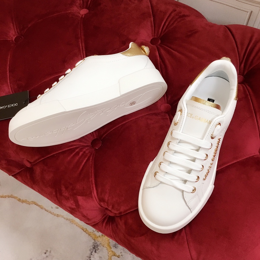 Dolce & Gabbana White Portofino Trainers With Pearl - FashionPlug