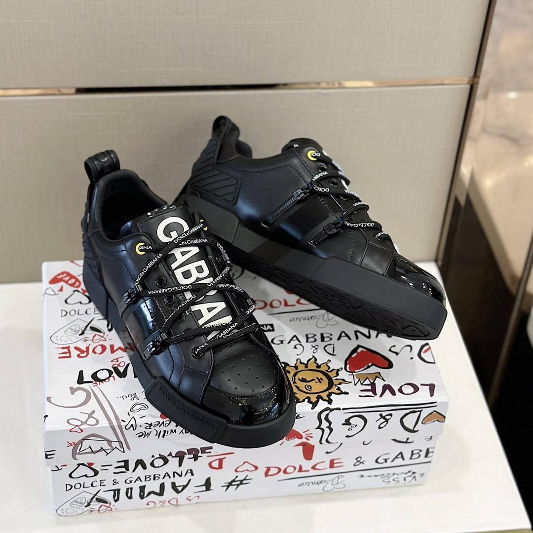 Dolce & Gabbana Portofino Sneakers - FashionPlug