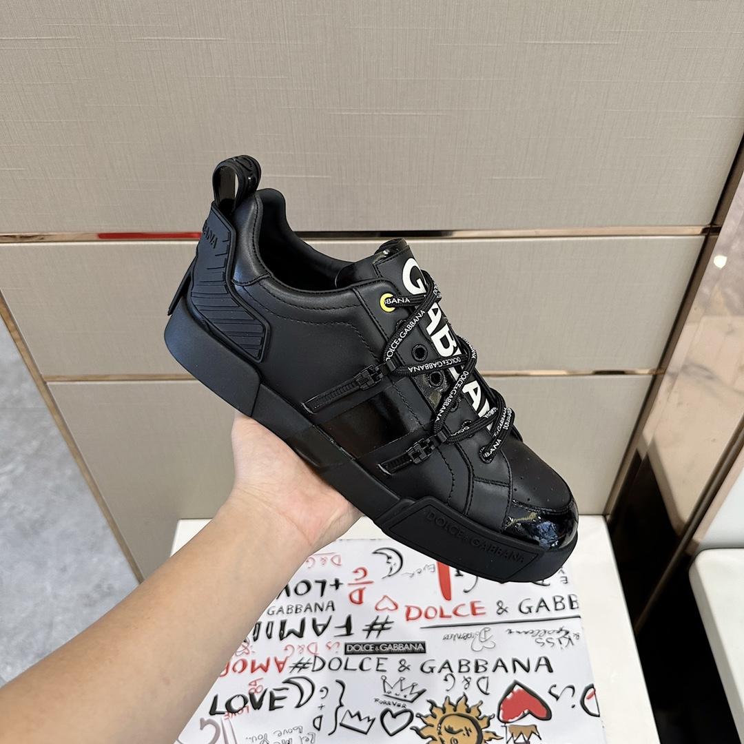 Dolce & Gabbana Portofino Sneakers - FashionPlug