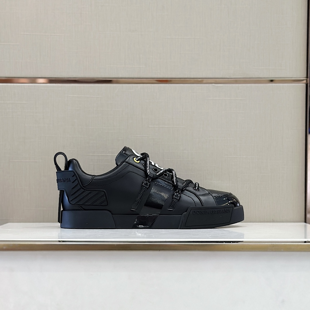 Dolce & Gabbana Portofino Sneakers - FashionPlug