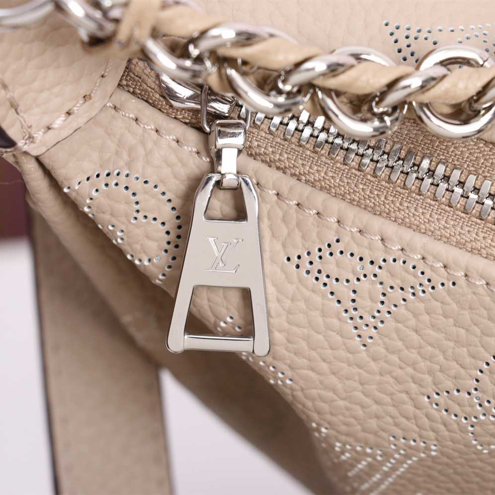 Louis Vuitton Baia PM (26 *17 *7.5cm)    M22820 - FashionPlug