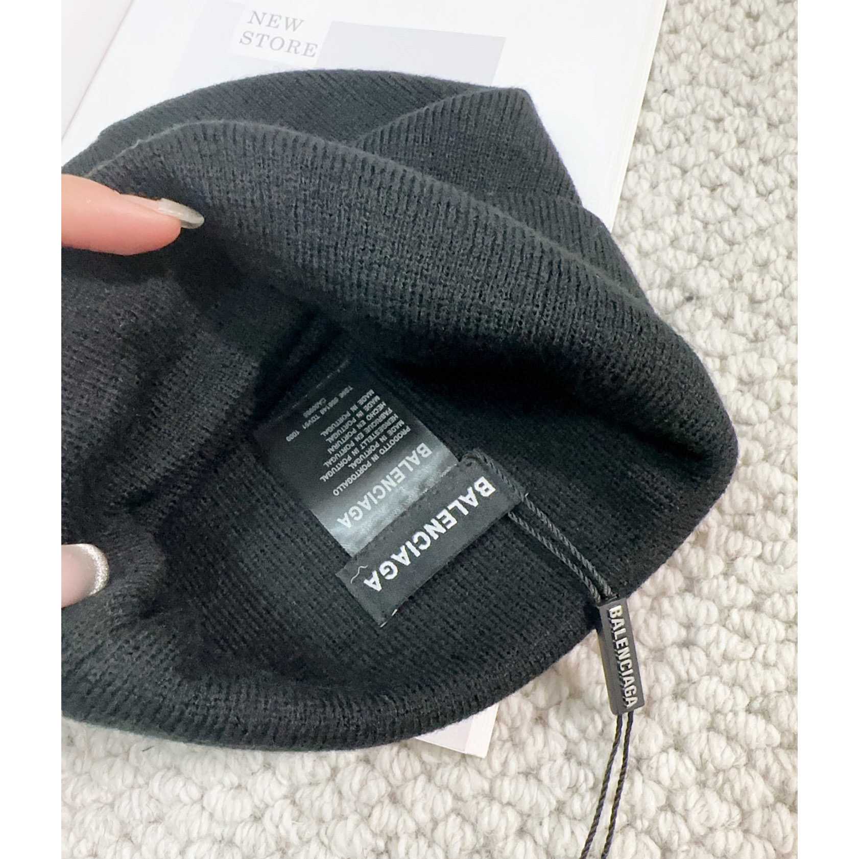 Balenciaga Sports Icon Beanie - FashionPlug