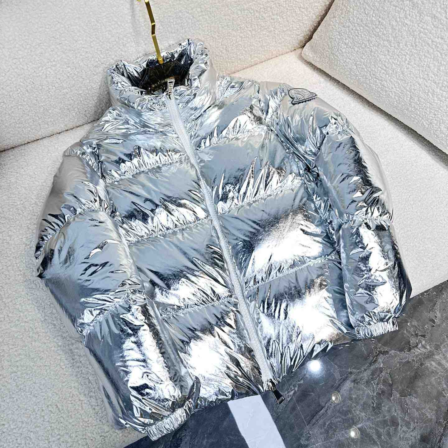 Moncler Meuse Short Down Jacket - FashionPlug