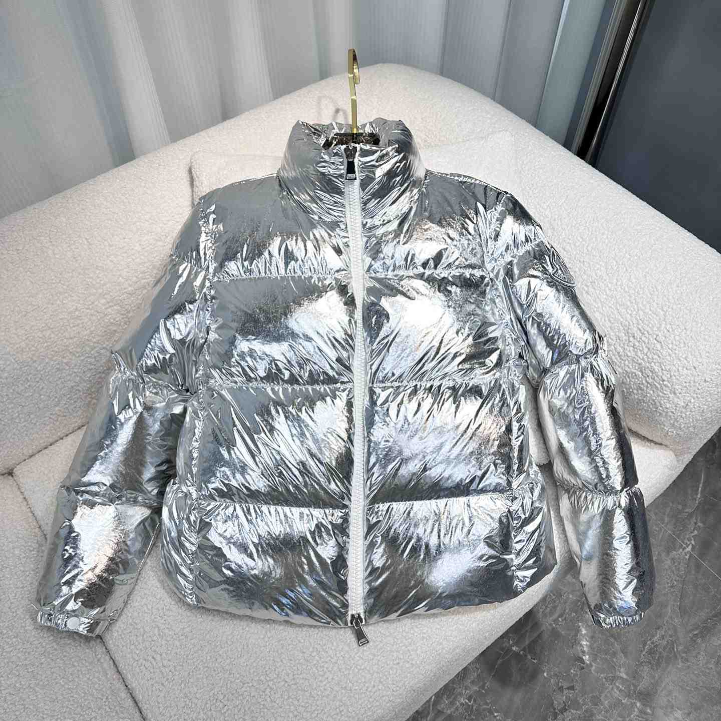 Moncler Meuse Short Down Jacket - FashionPlug