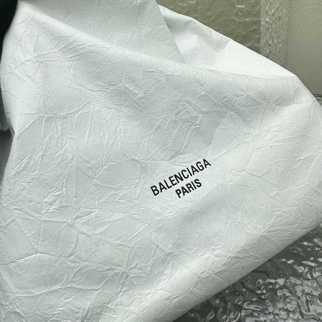 Balenciaga Crush Small Tote Bag In White(27X10X32CM) - FashionPlug