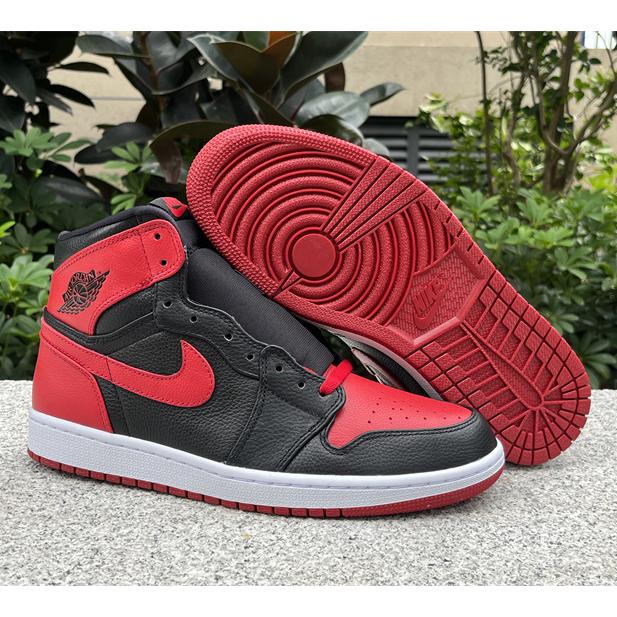 Air Jordan 1 “Banned” Sneaker      432001-001  - FashionPlug