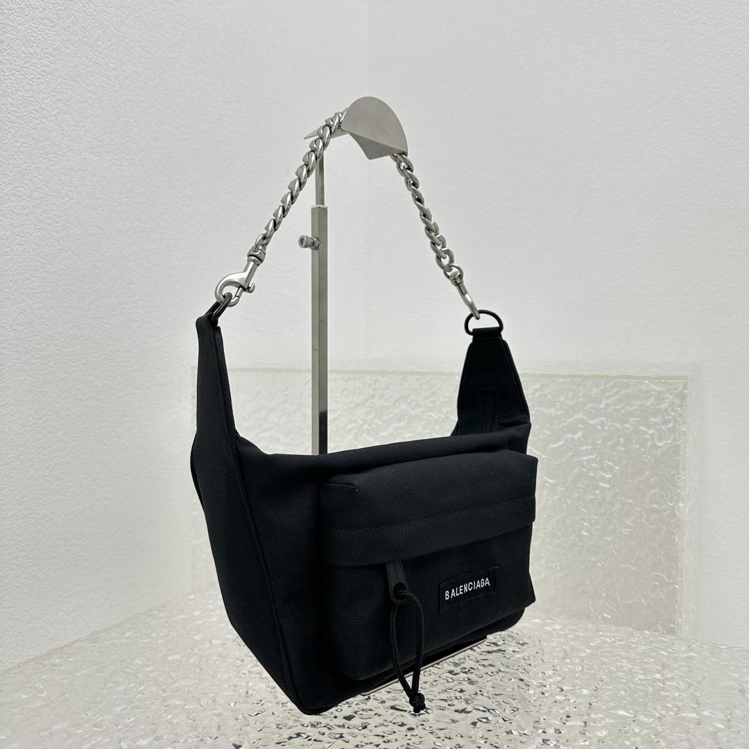 Balenciaga Raver Medium Bag With Chain In Black - FashionPlug