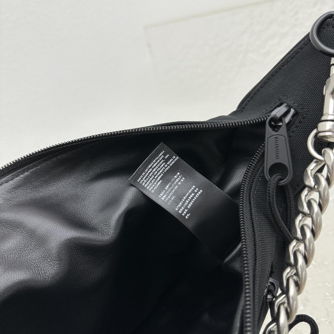 Balenciaga Raver Medium Bag With Chain In Black - FashionPlug