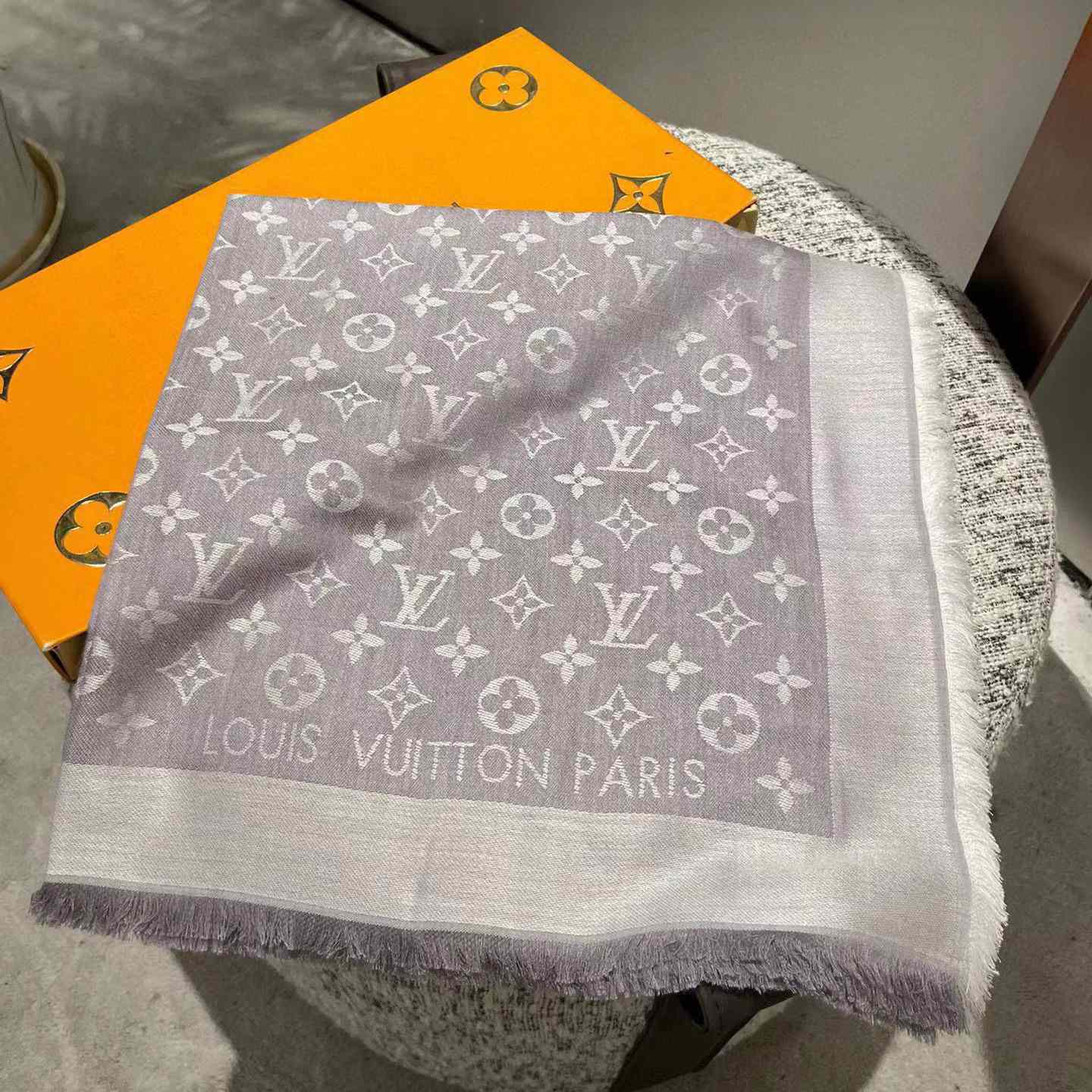 Louis Vuitton Monogram Classic Shawl - FashionPlug