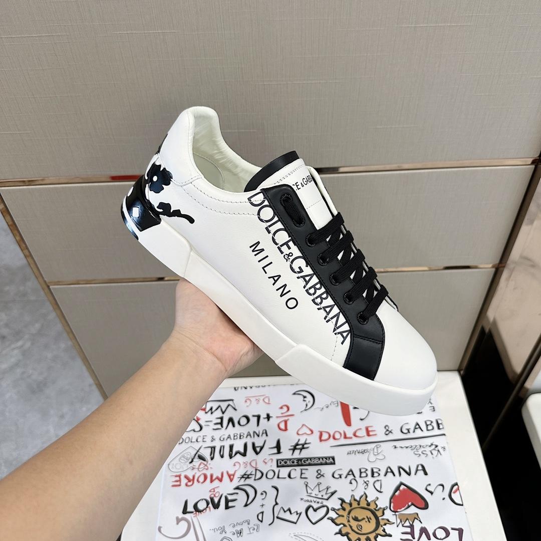 Dolce & Gabbana Portofino Sneakers - FashionPlug