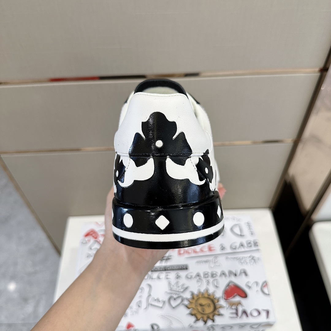 Dolce & Gabbana Portofino Sneakers - FashionPlug