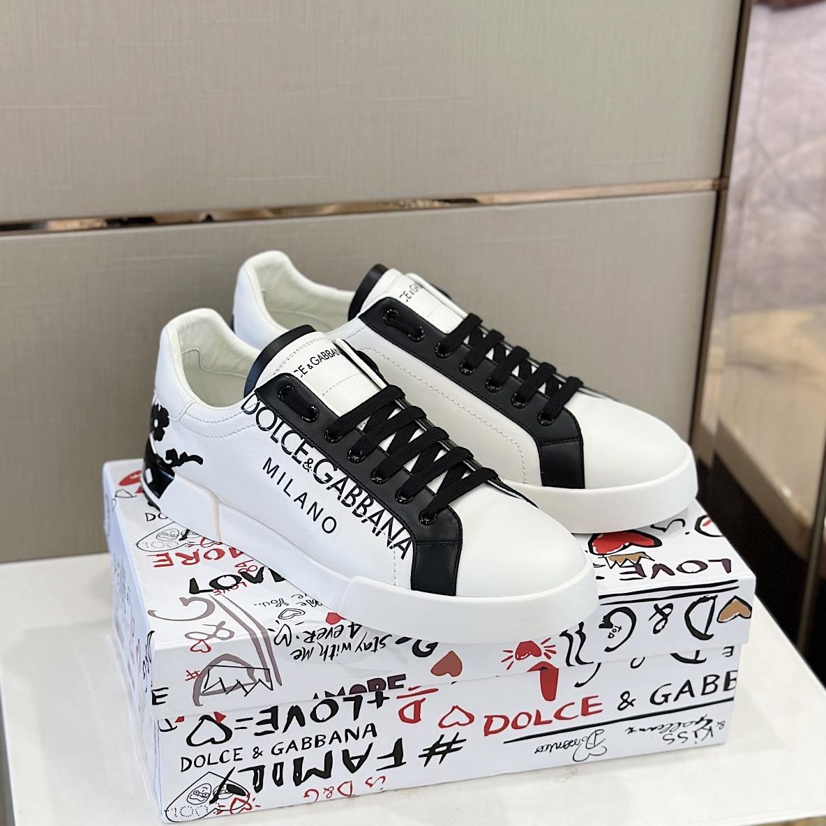 Dolce & Gabbana Portofino Sneakers - FashionPlug