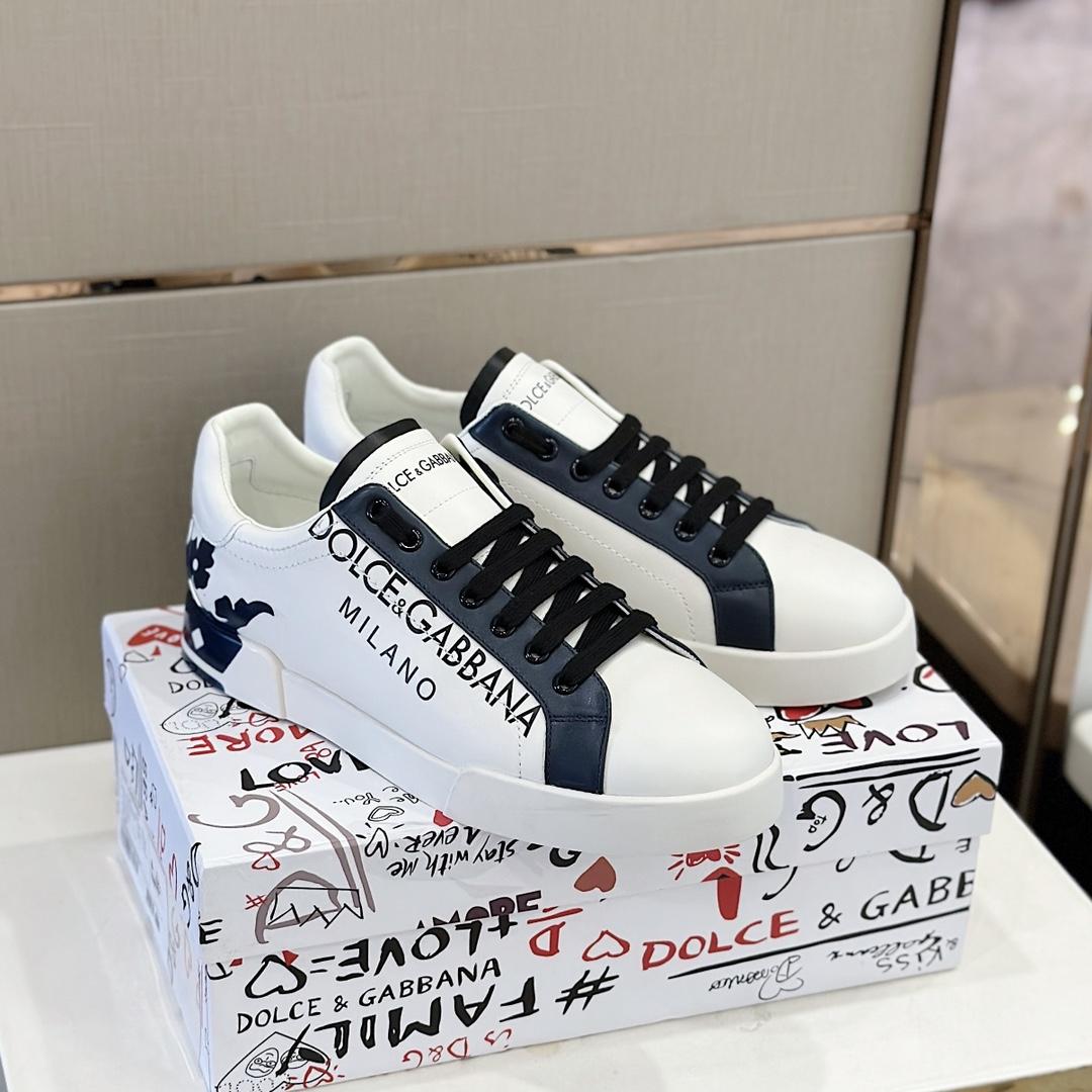 Dolce & Gabbana Portofino Sneakers - FashionPlug