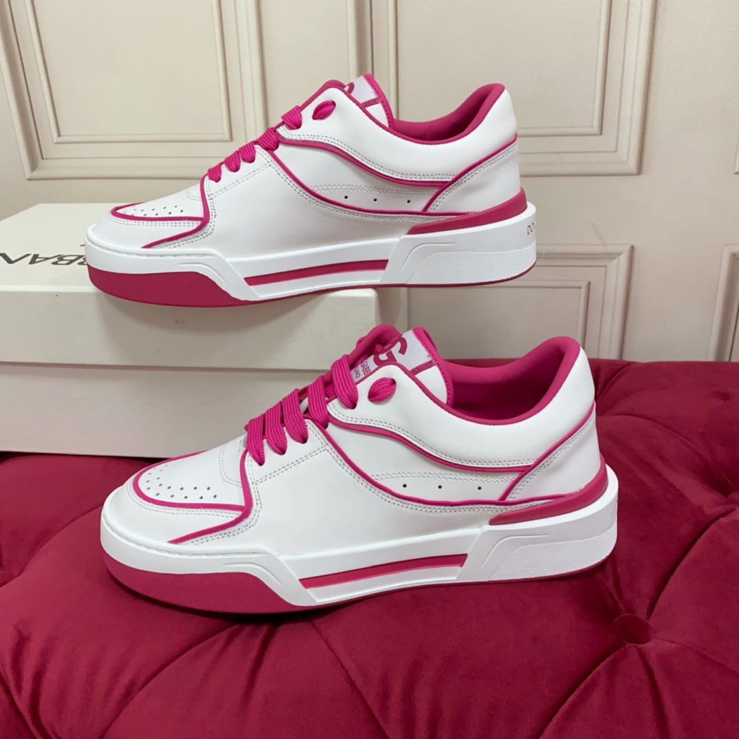 Dolce & Gabbana New Roma Sneakers - FashionPlug