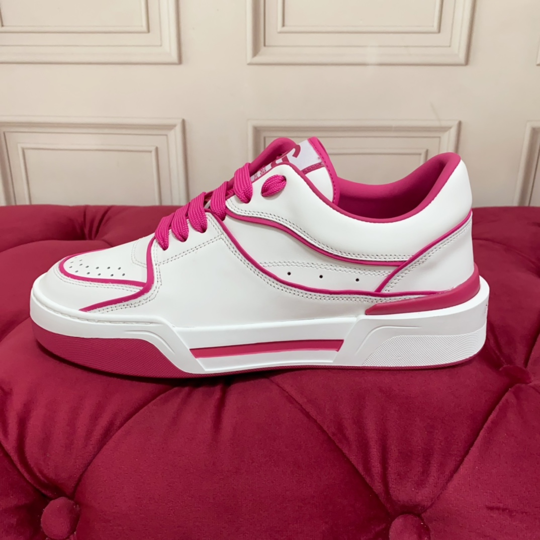 Dolce & Gabbana New Roma Sneakers - FashionPlug