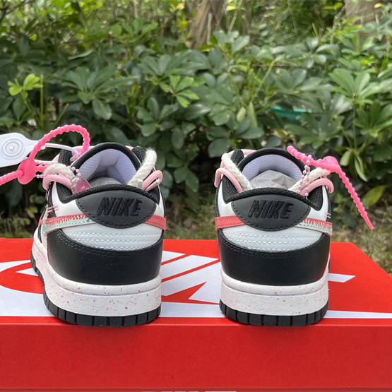 Nike Dunk Low Sneaker      FD4623-157 - FashionPlug