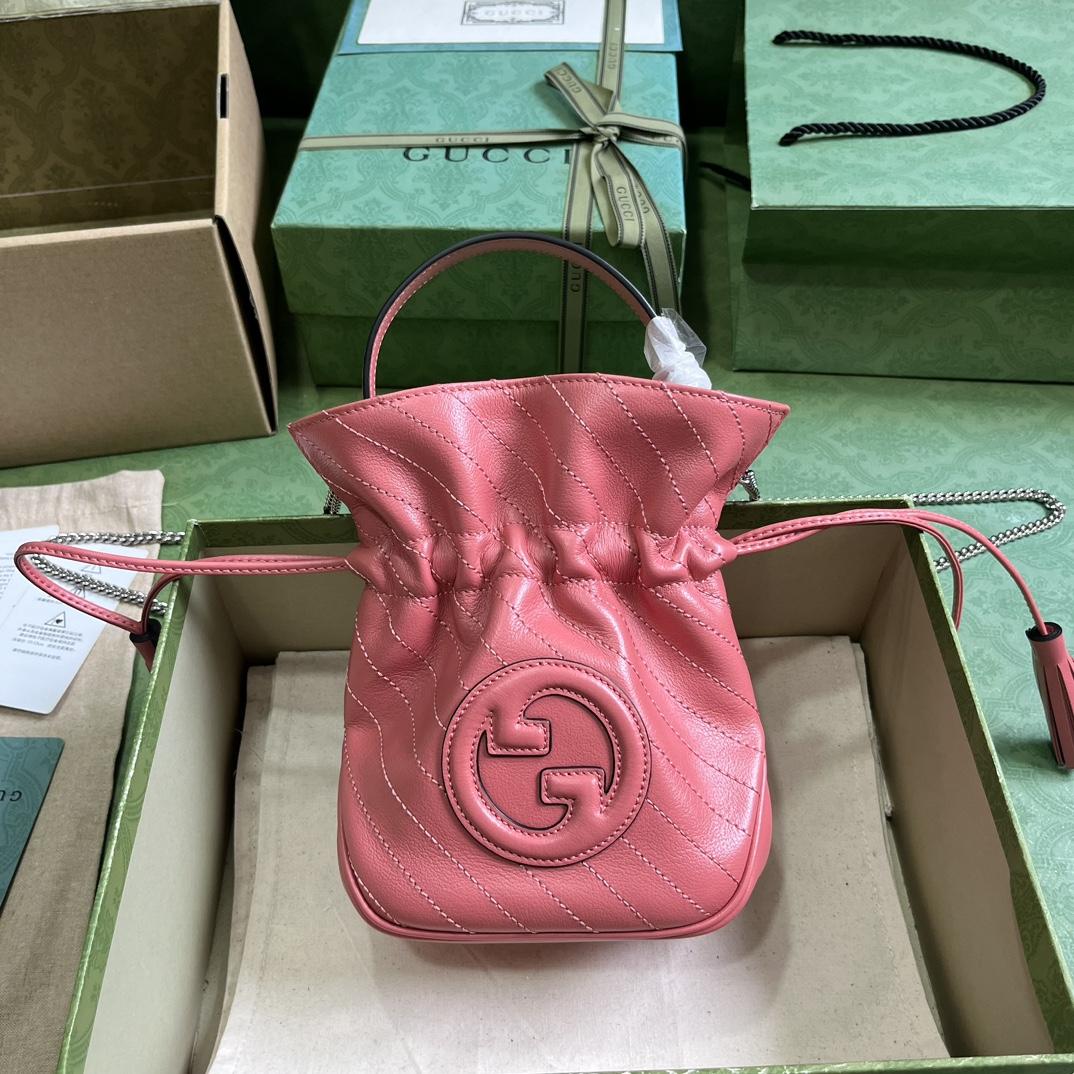 Gucci Blondie Mini Bucket Bag - FashionPlug
