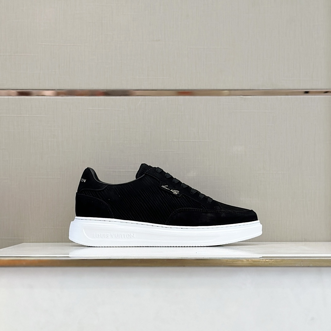 Louis Vuitton Beverly Hills Sneaker (Upon UK Size)  1AC63U - FashionPlug