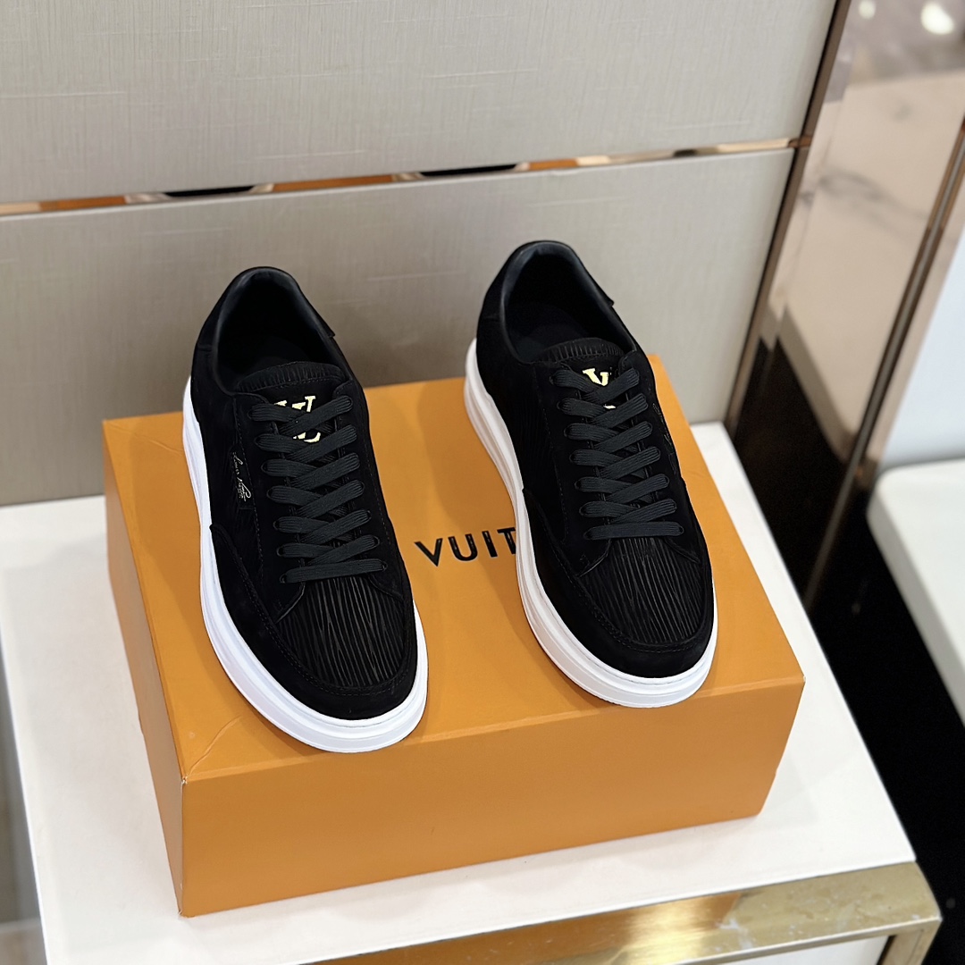 Louis Vuitton Beverly Hills Sneaker (Upon UK Size)  1AC63U - FashionPlug