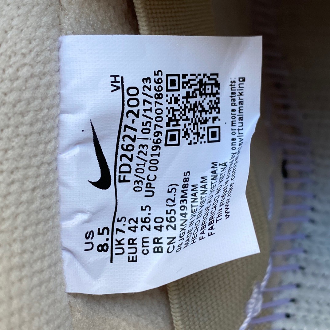 Albino & Preto x Nike Dunk SB Low Sneakers       FD2627-200 - FashionPlug