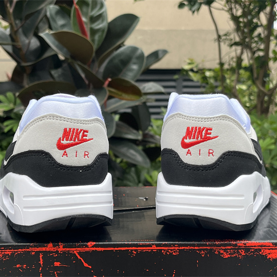 Nike Air Max 1 Sneaker         DQ3989-101 - FashionPlug
