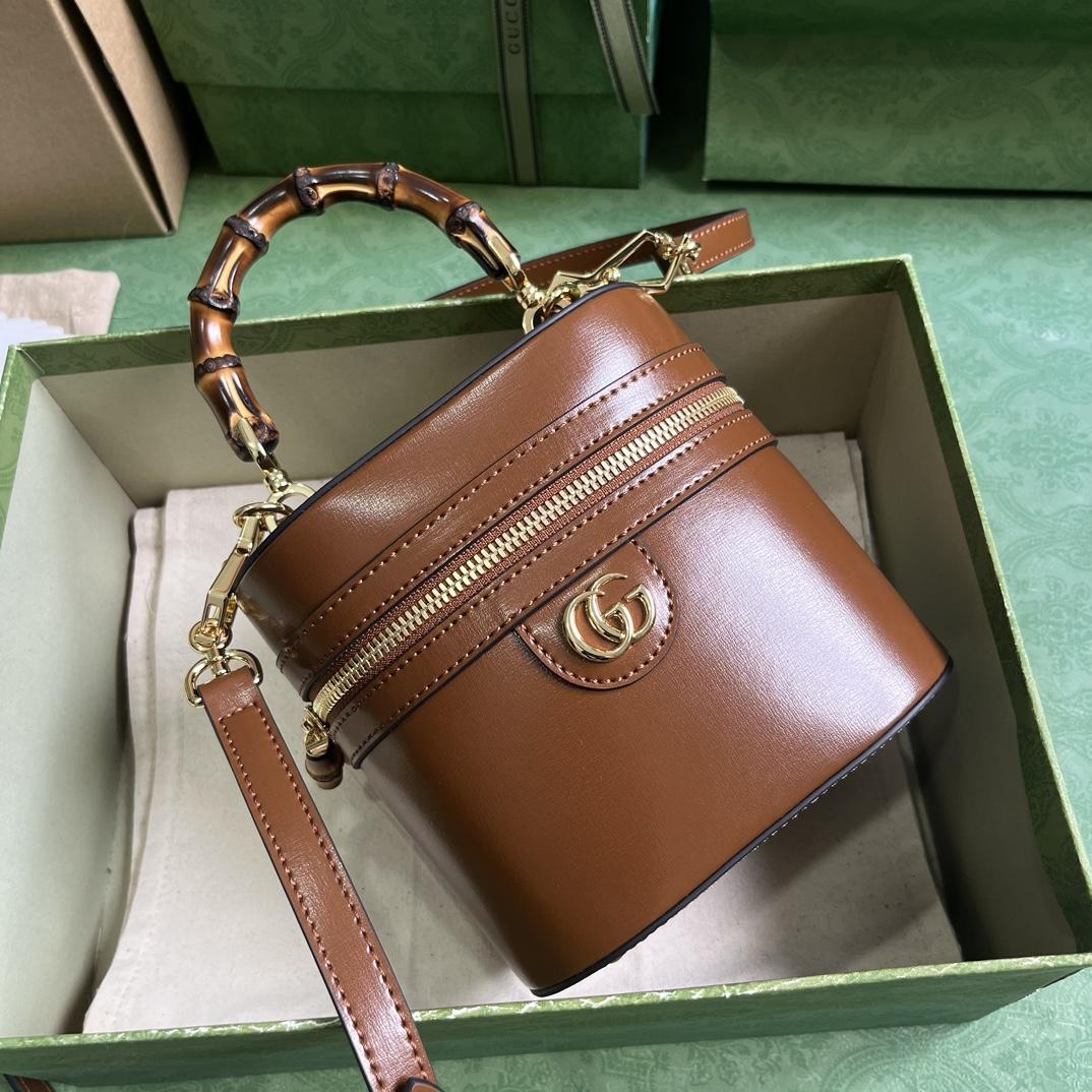 Gucci Mini Bamboo Shoulder Bag (15.5x 13.5x 4cm) - FashionPlug
