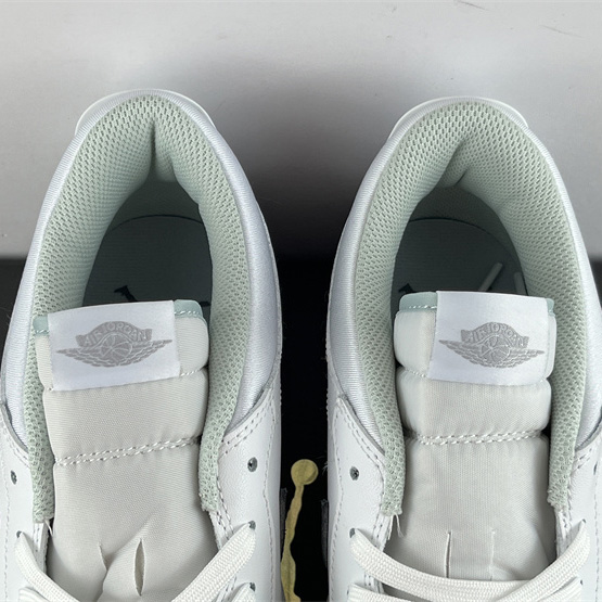 Nike Air Jordan Legacy 312 Low Sneaker    PV8115-101 - FashionPlug