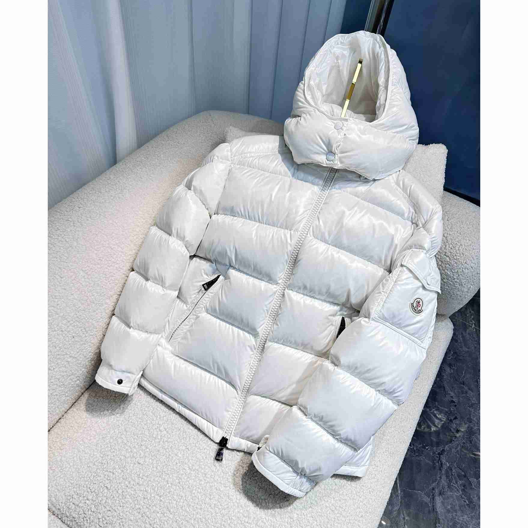 Moncler Maire Short Down Jacket - FashionPlug