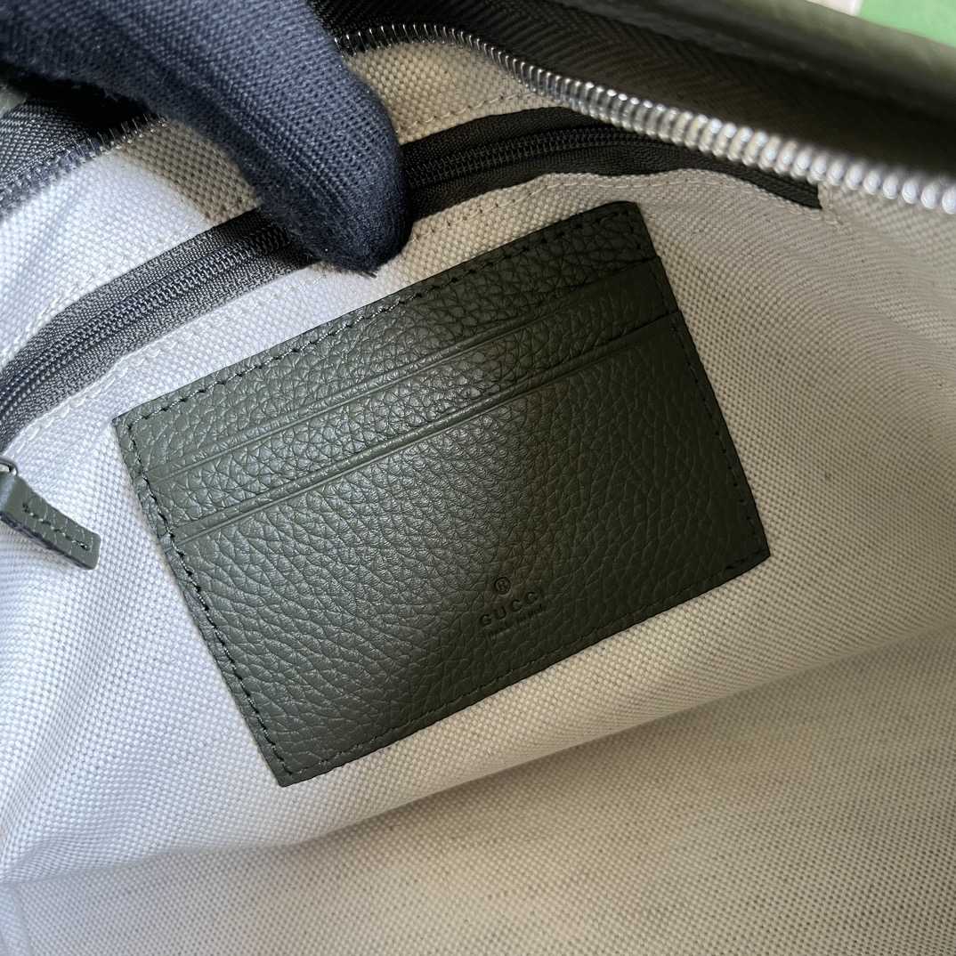 Gucci Jumbo GG Pouch (28.5x 18x 9cm) - FashionPlug