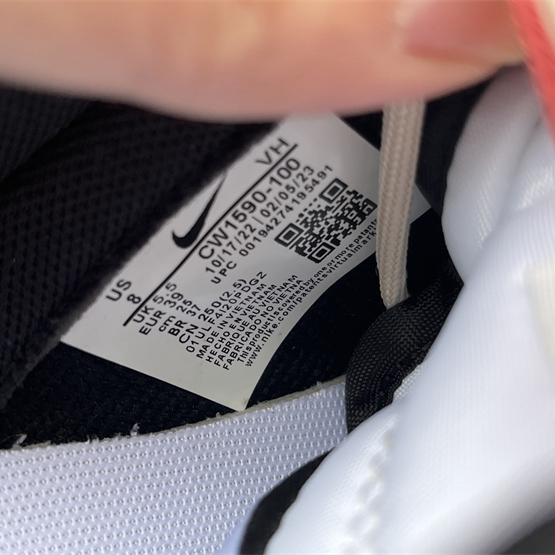 Nike Dunk Low Sneaker            CW1590-100 - FashionPlug
