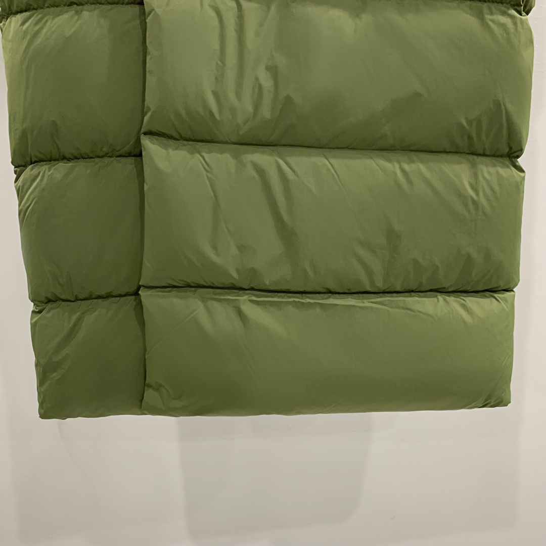 Rick Owens Green Padded Down Vest - FashionPlug