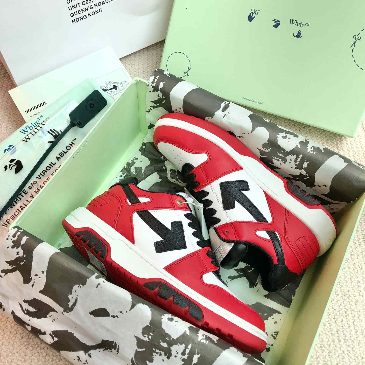 Off White Out Of Office Calf Leather Sneaker - FashionPlug