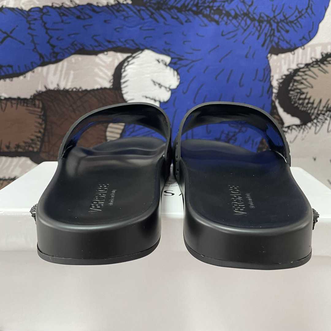Versace Medusa Slides   - FashionPlug